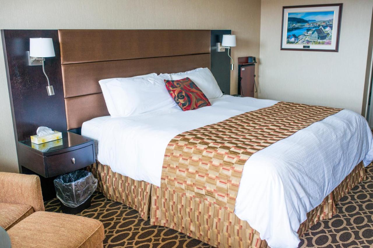 Clarenville Inn エクステリア 写真