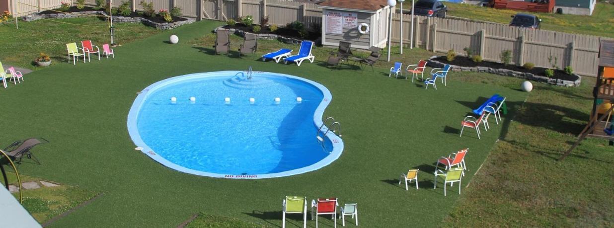 Clarenville Inn エクステリア 写真