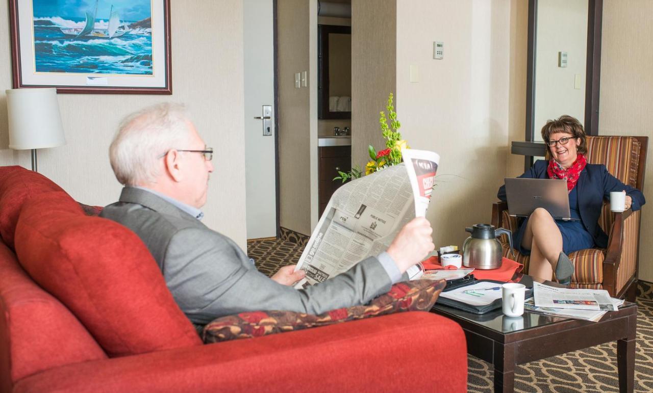 Clarenville Inn エクステリア 写真