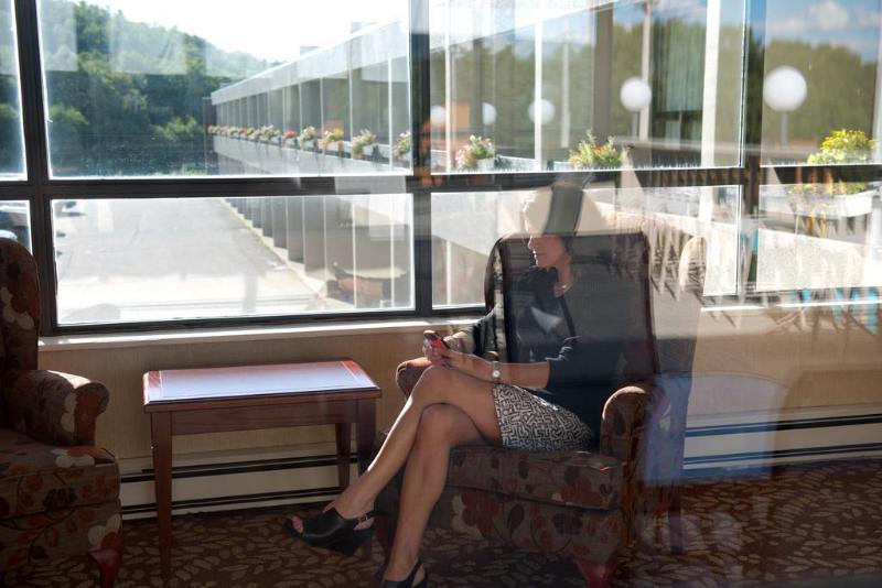 Clarenville Inn エクステリア 写真