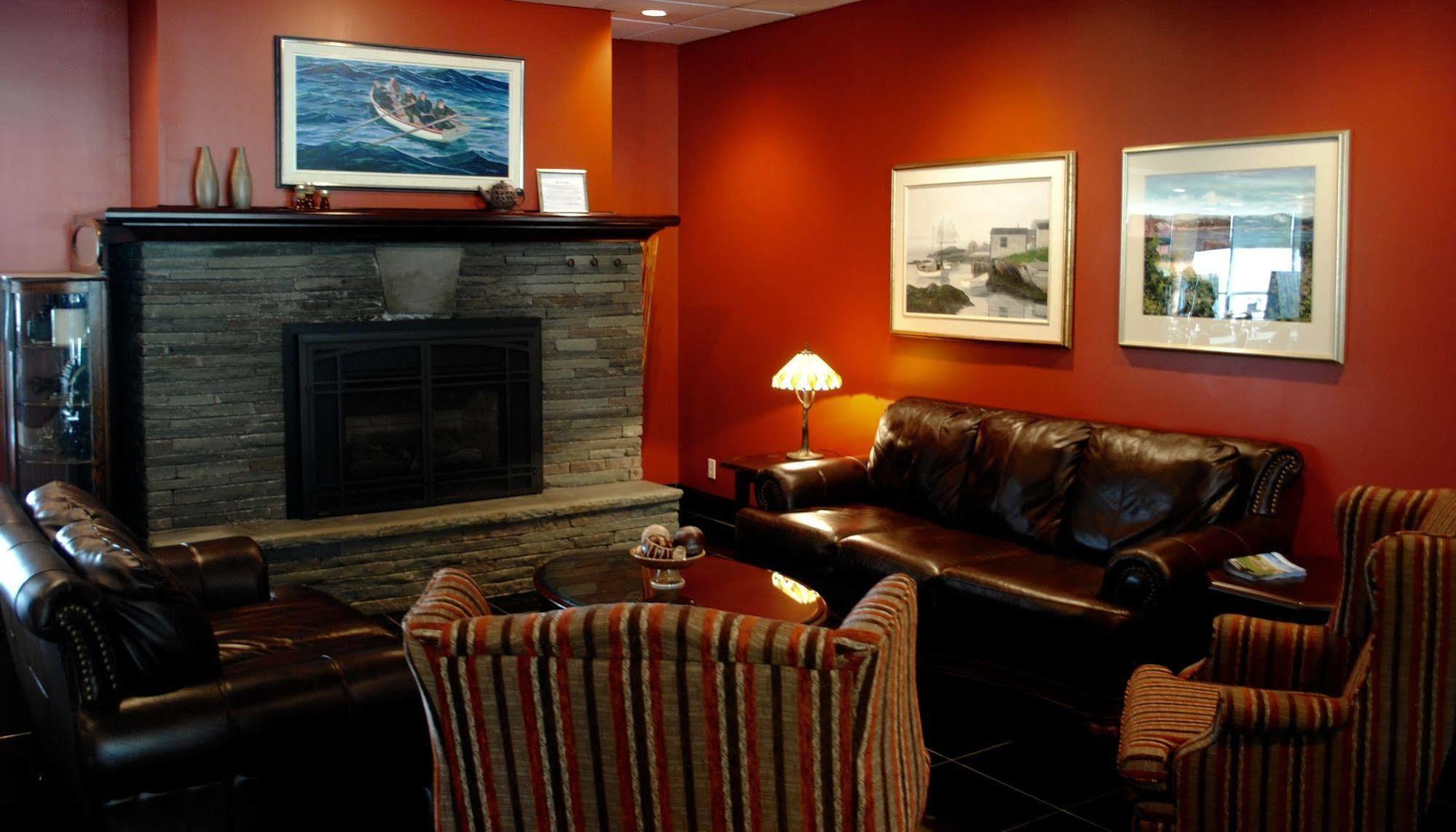 Clarenville Inn エクステリア 写真