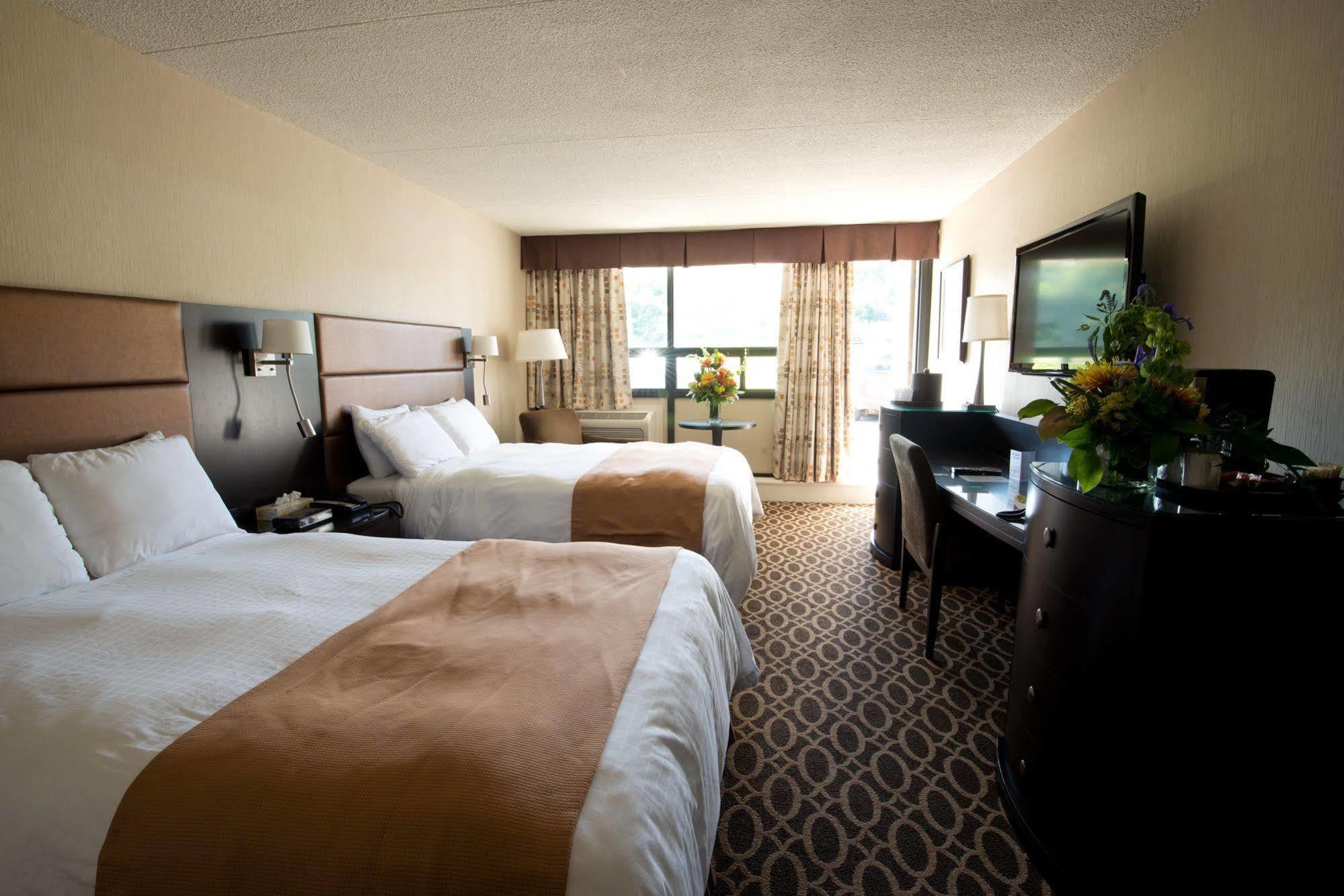 Clarenville Inn エクステリア 写真